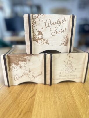 Skrzynka na telefony z przegrodami ŚWIĘTA